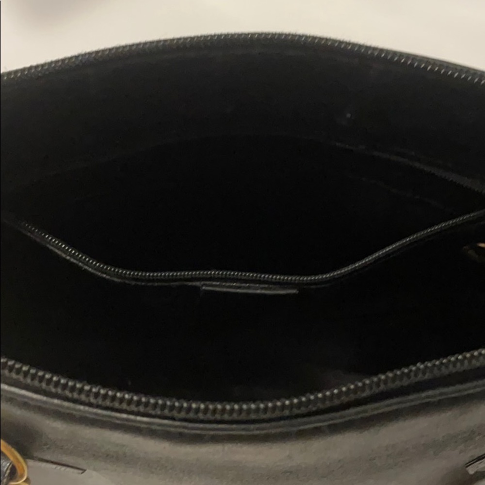 Gucci Black Leather Handbag with Bamboo handles - Picture 4 of 11